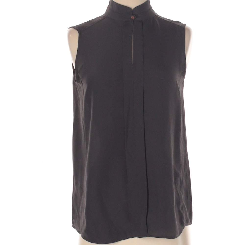 EUC Nic + Zoe sleeveless blouse